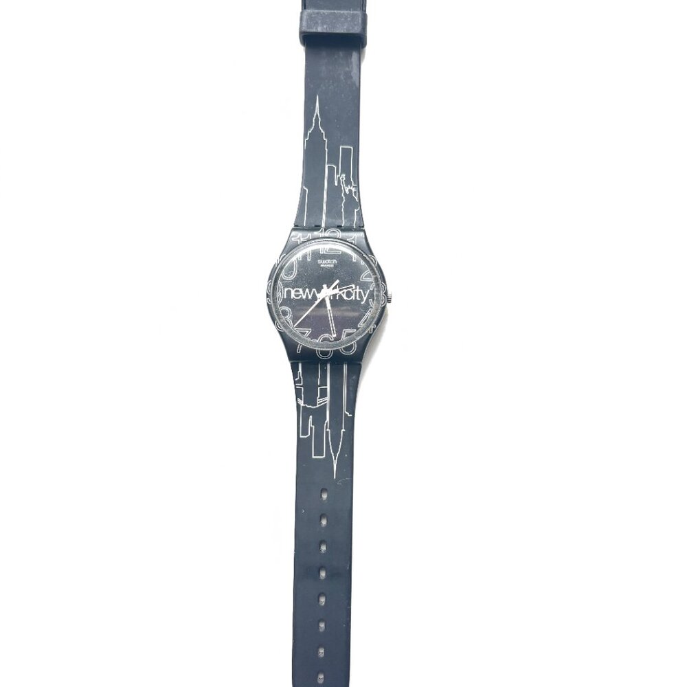 Swatch Watch "Lines in the Sky" Black NYC New York City 2016 GZ209-Women's - Picture 2 of 3